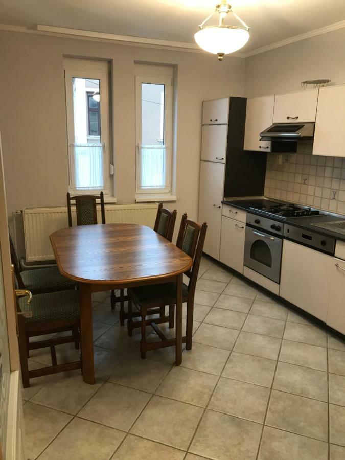Gabor Pal 1 Apartman 2 Szoba Dunafoldvar 外观 照片