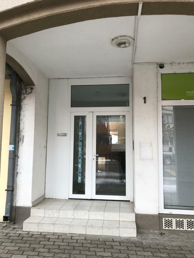 Gabor Pal 1 Apartman 2 Szoba Dunafoldvar 外观 照片