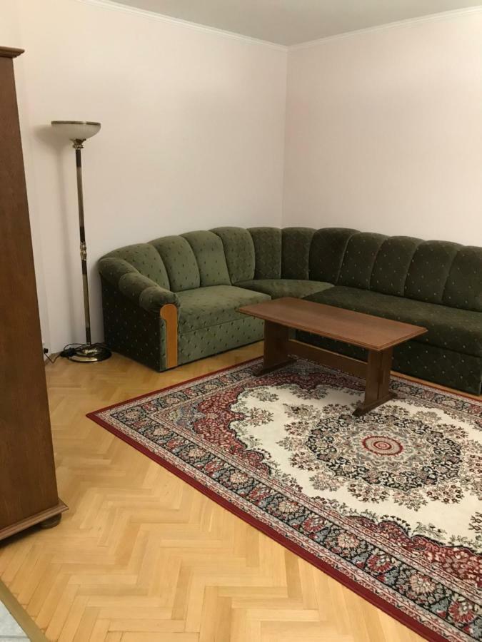 Gabor Pal 1 Apartman 2 Szoba Dunafoldvar 外观 照片
